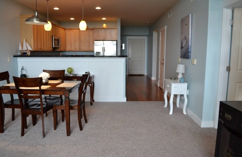 Seaside Condo | 4th Floor (top floor) Fantastic River and Tillamook Head Views from Living Room
