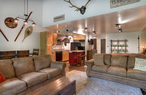 Purgatory House | 4th Hole Hideaway (#757) |10 min to Ski - Golf - AC/Pool/Hot Tub/Fitness/Deck