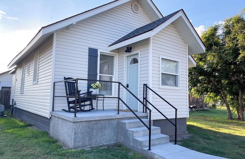 Atwood House | 4th Street Suite - Newly Remodeled Vacation Home in Atwood