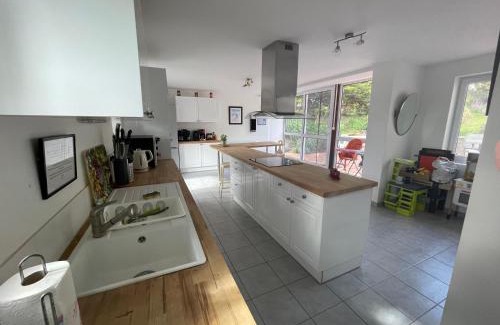 Feugeres House | 5 Acres- PetFriendly- Peaceful Private Yoga Studio