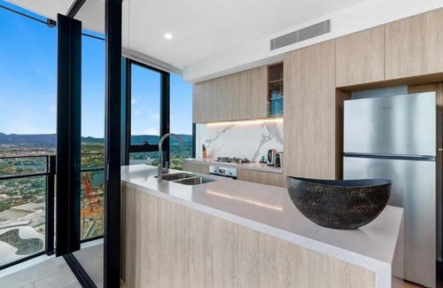 Broadbeach Apartment | 5* Apartment Broadbeach