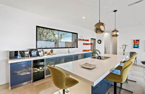 Potrero House | 5-BD Beauty with Pool Above Potrero
