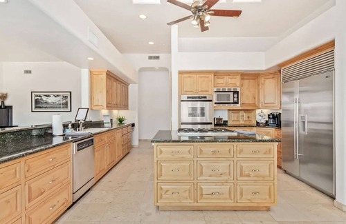 Central Scottsdale House | 5 bd Luxury Oasis, Heated Pool/Spa, Pickle Ball!