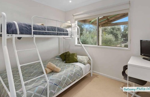 Surf Beach Apartment | 5 Beach St