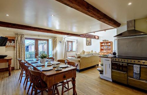 Knott End-on-Sea House | 5 Bed in Blackpool 40993