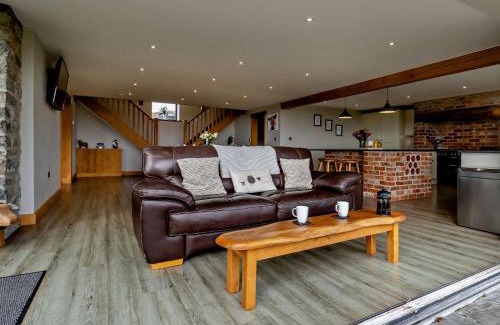 Builth Wells House | 5 Bed in Hay-on-Wye 78163