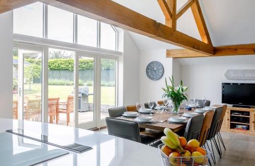 Tealby House | 5 Bed in Tealby 78678