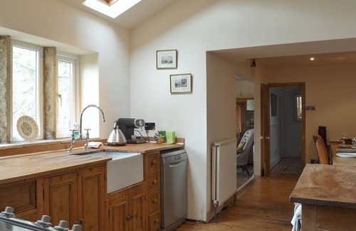 Hebden Bridge Cottage | 5 bedroom accommodation in Colden, near Hebden Bridge