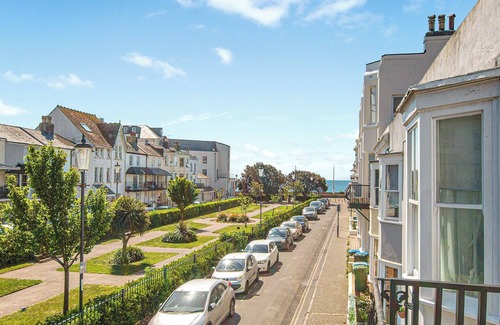 Bognor Regis Cottage | 5 bedroom accommodation in Bognor Regis