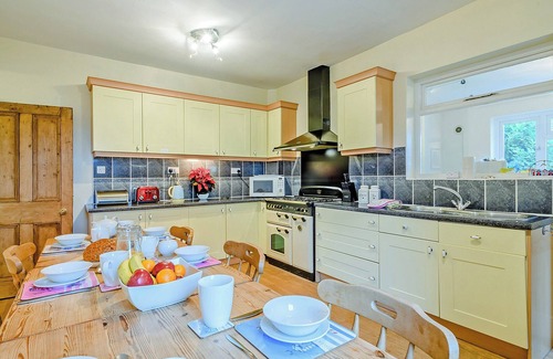 Sea Palling Cottage | 5 bedroom accommodation in Sea Palling