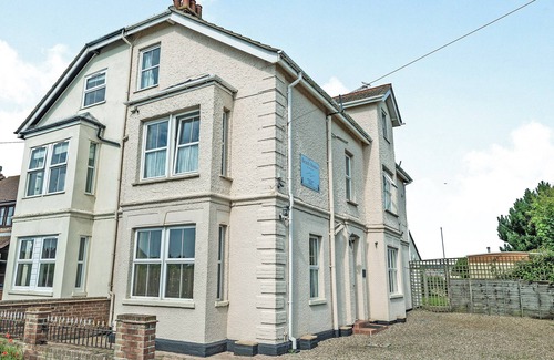 Sea Palling Cottage | 5 bedroom accommodation in Sea Palling