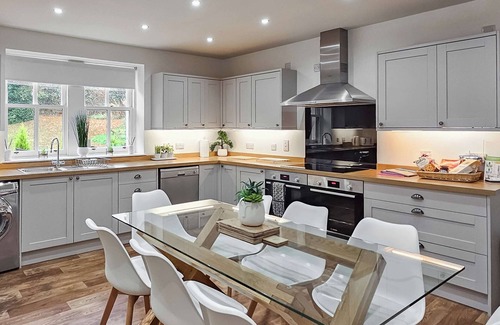 Scaniport Cottage | 5 bedroom accommodation in Scaniport, near Inverness