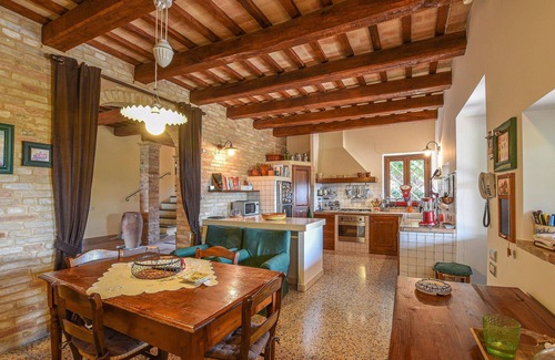 Corridonia House | 5 bedroom accommodation in Corridonia