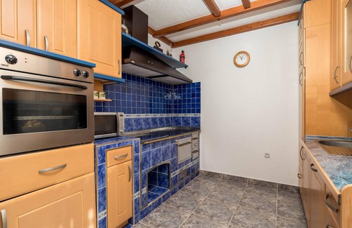 Cabar House | 5 bedroom accommodation in Kozji Vrh