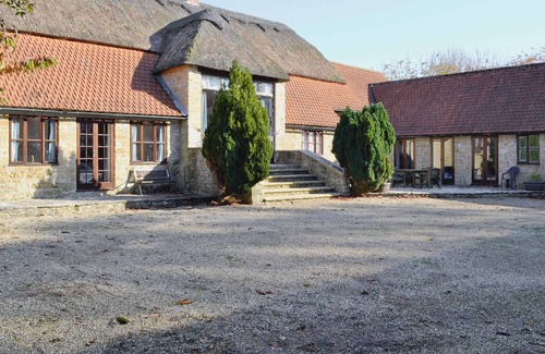 Bridport Cottage | 5 bedroom accommodation in Uploders, Bridport
