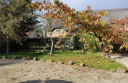Bridport Cottage | 5 bedroom accommodation in Uploders, Bridport