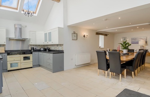 Irstead Cottage | 5 bedroom accommodation in Neatishead, near Norwich