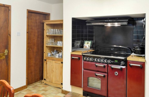 Denbigh Cottage | 5 bedroom accommodation in Llansannan, near Betws-y-Coed