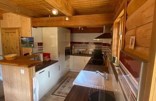 Anniviers Ski Chalet | 5 Bedroom Chalet in MISSION