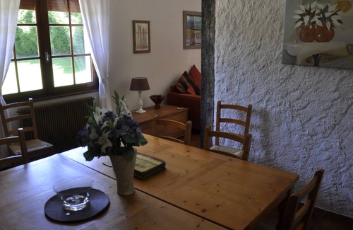 Pouzac Ski Chalet | 5 bedroom chalet to rent with private pool and tennis court in the Pyrenees