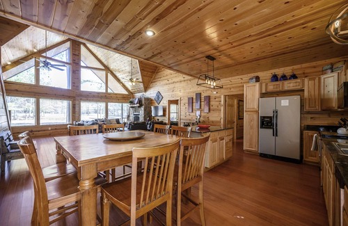 Broken Bow Cabin | 5 Bedroom Family Cabin-Central location, HotTub, PoolTable, Firepit & Playground