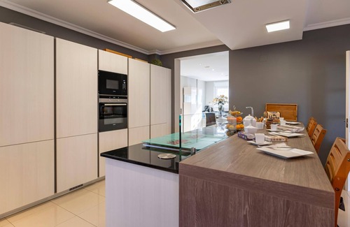 Los Barrios House | 5 bedroom gorgeous home in Los Barrios