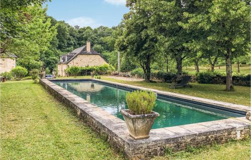 Sarrazac House | 5 Bedroom Gorgeous Home In Sarrazac