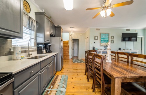 Dauphin Island House | 5 Bedroom Gulf-side , 3 bath, 2 story, large decks. Best views on the island