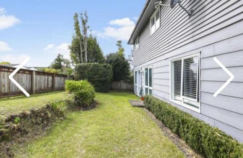 Dinsdale House | 5 Bedroom Home in Hamilton