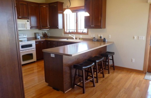 Cleveland House | 5 bedroom home minutes from Whistling Straits available for Ryder Cup rental
