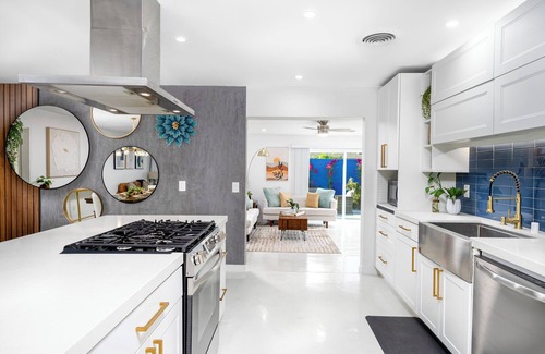 Palm Springs House | 5-Bedroom Luxury Retreat: Pool Spa & Close to Downtown Fun!