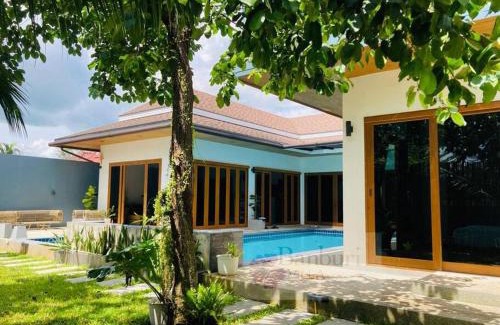 Krabi Villa | 5 Bedroom Private Pool Villa