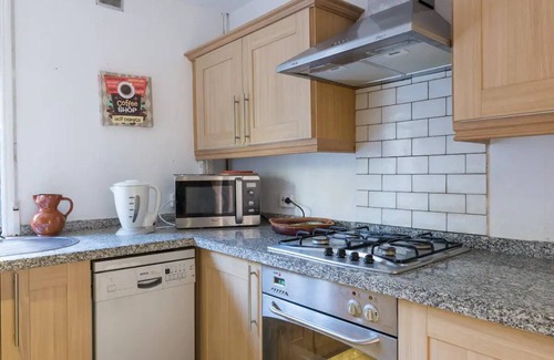 Velez-Malaga Villa | 5 Bedroom villa split into 2 apartments