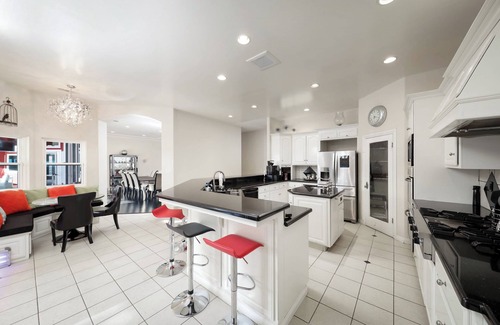 Rosedale Villa | 5-bedroom villa with Pickleball Courts, pool, and outdoor gym.