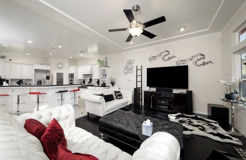 Rosedale Villa | 5-bedroom villa with Pickleball Courts, pool, and outdoor gym.