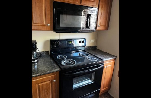 Monahans House | 5 Bedroom Work Trailer