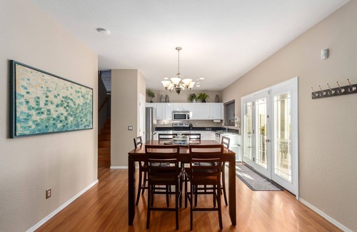 Avondale House | 5 bedrooms with pool near MLB Baseball Parks, NFL Football Stadium & NASCAR