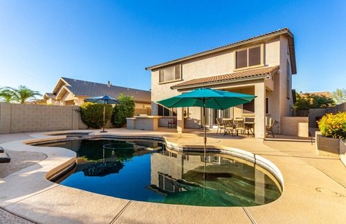 Avondale House | 5 bedrooms with pool near MLB Baseball Parks, NFL Football Stadium & NASCAR