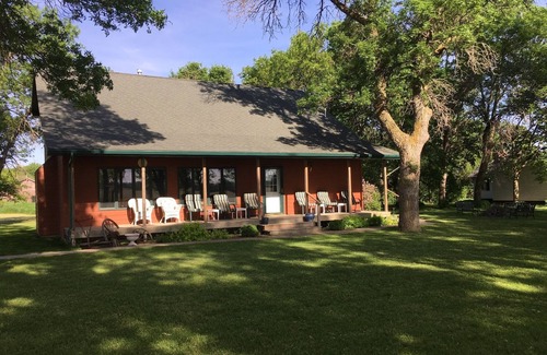 Watertown House | 5 BR/2.5 BA Hunting & Fishing Lodge