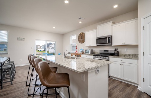 Ocean View House | 5 BR, 3.5 BA HOME- RESORT COMMUNITY OF OCEAN VIEW BEACH CLUB