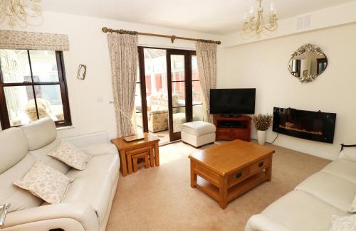 Burry Port House | 5 Chandlers Yard