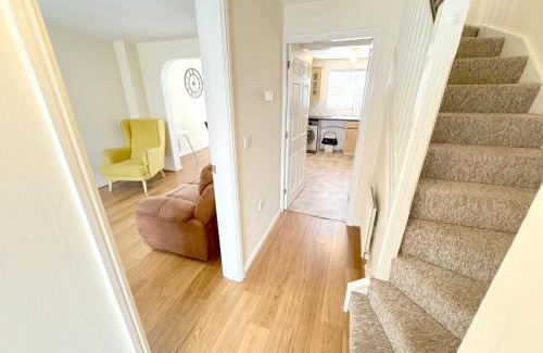 Telford House | 5 Holborn Spacious Home