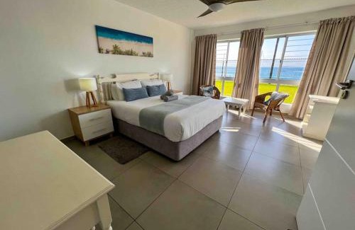 Ballito Apartment | 5 Kenwyn on Sea - Beachfront Family Unit