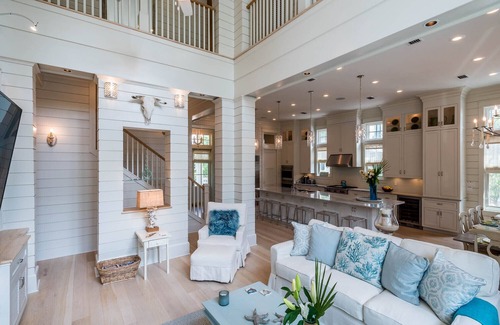 Watercolor House | 5 King Suites, Private Pool, 6 Seat Cart, Best Kitchen on 30-A, Rave Reviews!