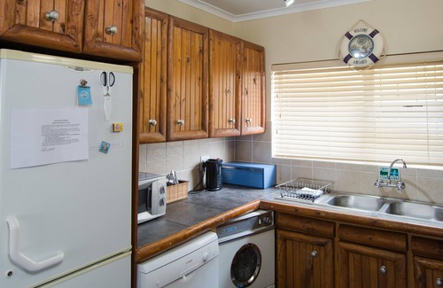 Strand Apartment | 5 LANTRA, 1 THOMPSON STREET, STRAND WESTERN, CAPE SOUTH AFRICA