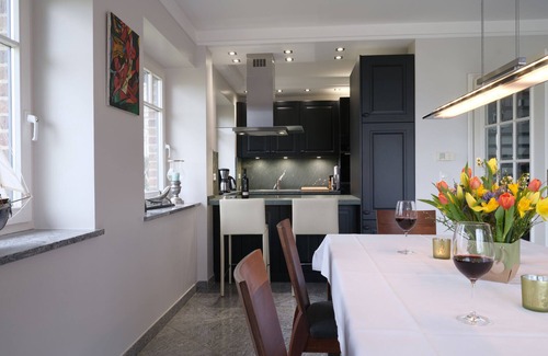 Boltenhagen Villa | 5* Luxury pool villa, very quiet location, free WLAN, heated pool, 3000 sqm