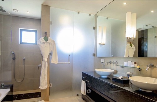 Grand River South East Apartment | 5* Mauritius beach, spa and golf resort accommodation at Anahita