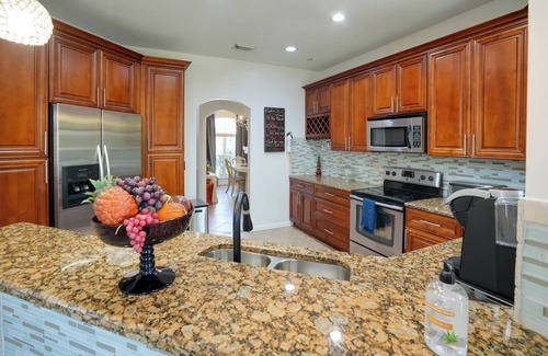 Port Saint Lucie House | 5 Mi to Boating! Port St Lucie Home w/Backyard