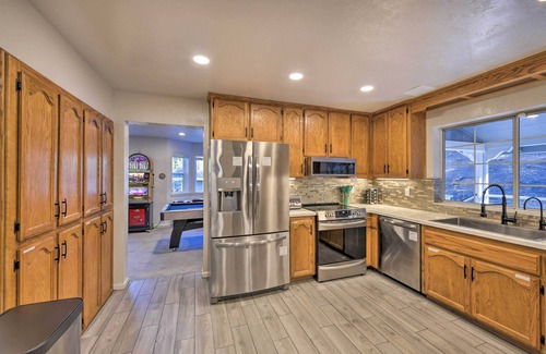 Placerville House | 5 Mi to Dtwn: Placerville Escape w/Outdoor Oasis