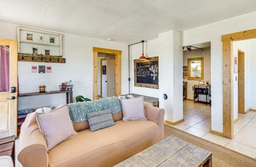 Twentynine Palms House | 5 Mi to Joshua Tree National Park Desert Oasis!